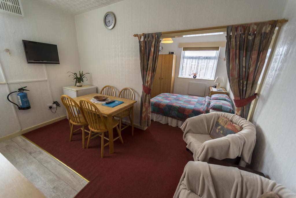 Lyndale Holiday Flats Blackpool Dış mekan fotoğraf